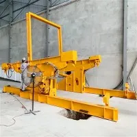 আনলোড করার জন্য 20 ফুট হাইড্রোলিক কন্টেইনার টিল্টার